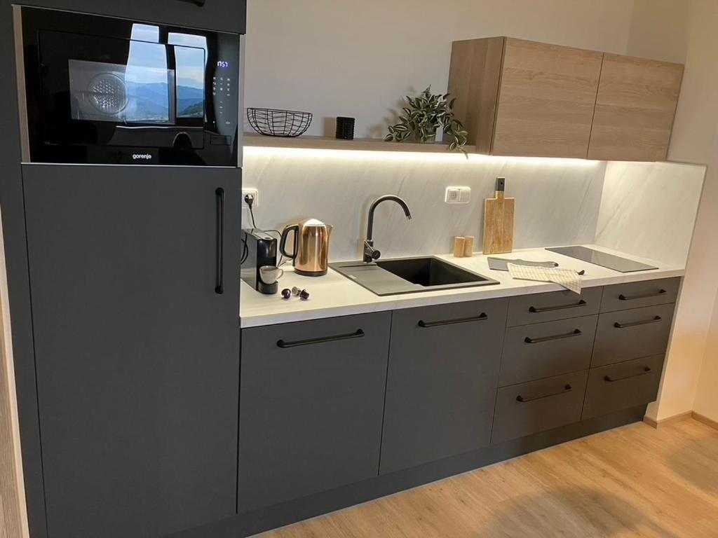Vacov Apartman Nahore מראה חיצוני תמונה